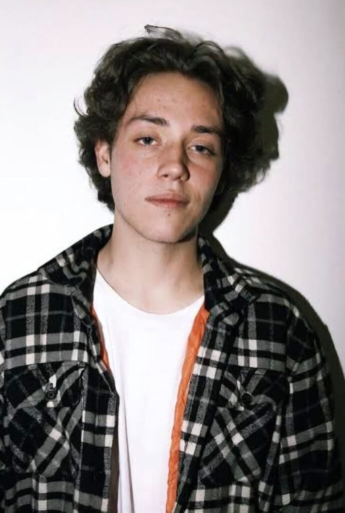 Ethan Cutkosky Height