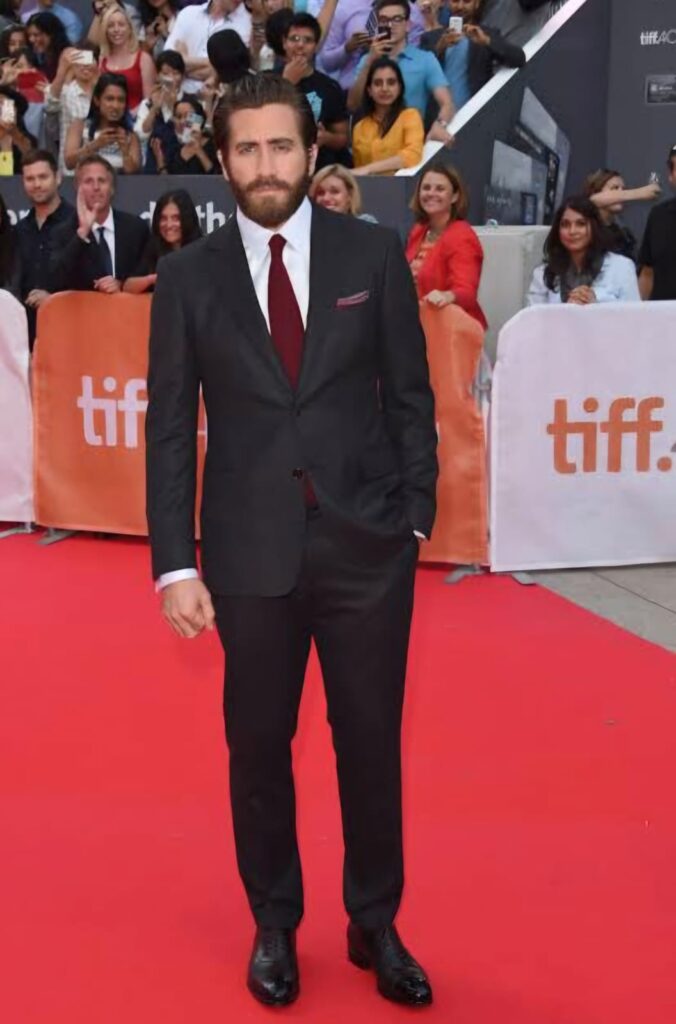 Jake Gyllenhaal Height and Weight